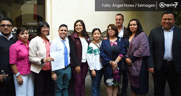4 de 7 candidatos a la alcaldía de Puebla firman agenda de igualdad de género