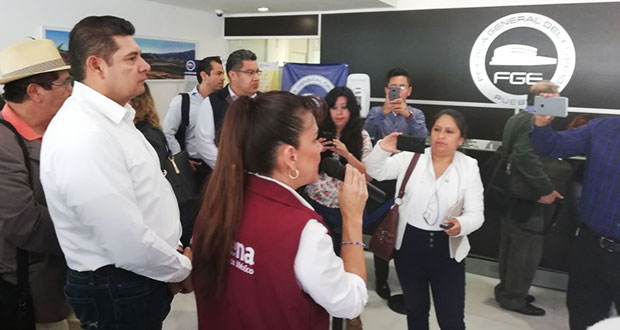 Armenta y Lara acusan incapacidad y corrupción en la FGE