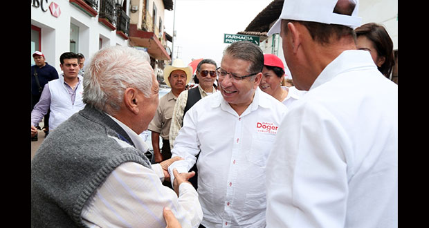 Doger promete apoyo para circuito ecoturístico en Zacatlán