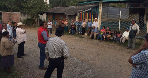 Fernando López presenta propuestas a habitantes de Chiconcuautla