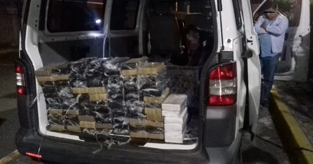 Cae sujeto que transportaba 100 kilos de cocaína en Tehuacán