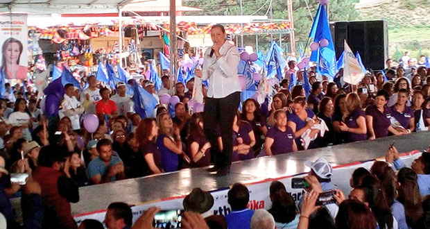 Descarta Martha Erika Alonso declinar a favor de Miguel Barbosa