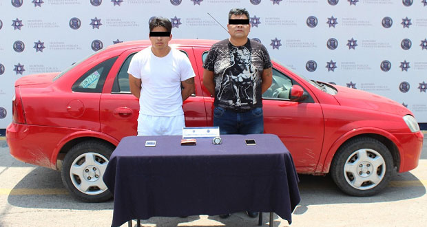 Detienen a 2 asaltantes de cuentahabientes