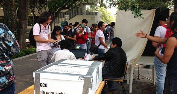 Simulacro electoral universitario da triunfo a AMLO con un 70%
