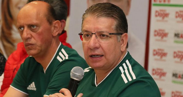 Ante 2ª visita de Meade a Puebla, Doger rechaza abandono del PRI