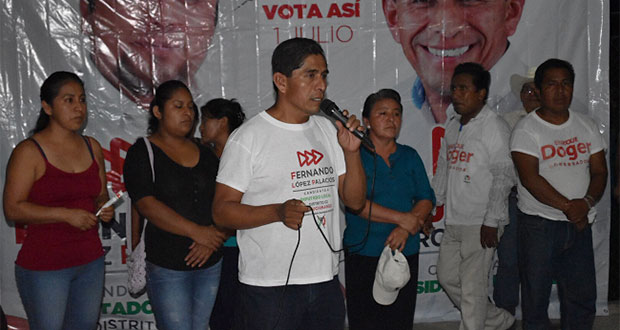 En Buenos Aires, piden a Jaime García mejorar servicios básicos