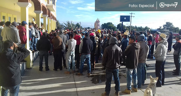 Rescatan a hombre y un menor de ser linchados en Atzompan; irían 23 intentos