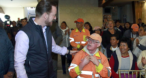 Ayuntamiento escucha propuestas de “naranjitas” para mejorar Puebla