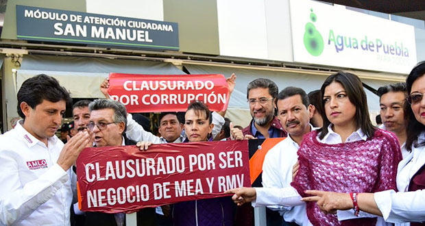 Riñen morenistas y personal de Agua de Puebla por clausura simbólica