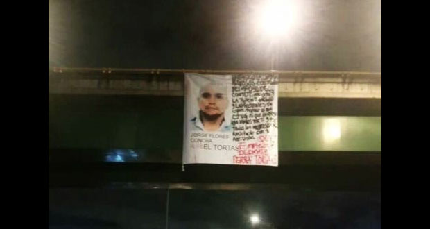 Investigan hallazgo de 2 cuerpos desmembrados y narcomanta en CDMX