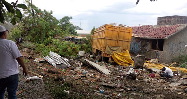 Suman 7 muertos y 9 heridos tras embestida de tráiler en Chipas