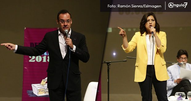 En debate de alumnos, Deloya critica a Rivera y Claudia ofrece seguridad