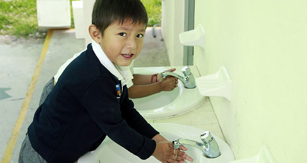 Banck supervisa rehabilitación del preescolar “La Corregidora”