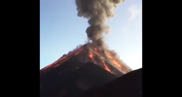 Chiapas, en alerta por erupción de Volcán de Fuego en Guatemala