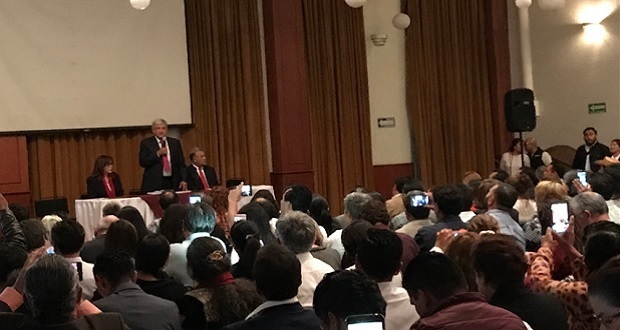 Barbosa es el gobernador electo de Puebla y vamos a defenderlo: AMLO