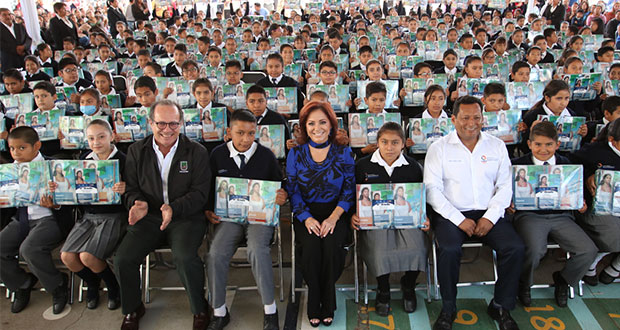 DIF y SEP estatal inician entrega de libros gratuitos en Puebla