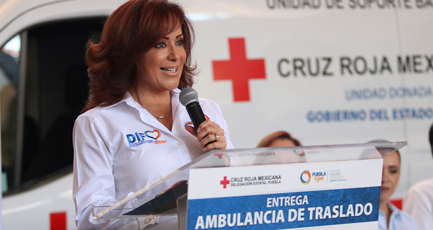 DIF estatal dona ambulancia a delegación Puebla de Cruz Roja
