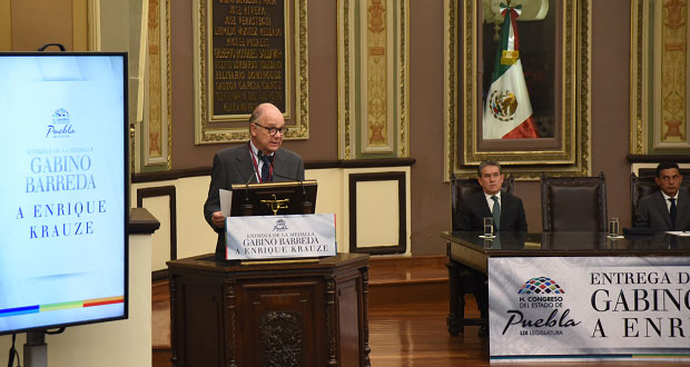Krauze pide a Morena y PAN resolver diferencias por la vía legal