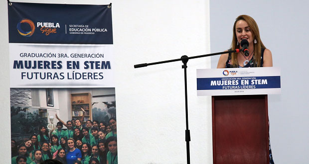 Mujeres son determinantes en progreso y ciencia: Jane Espinoza