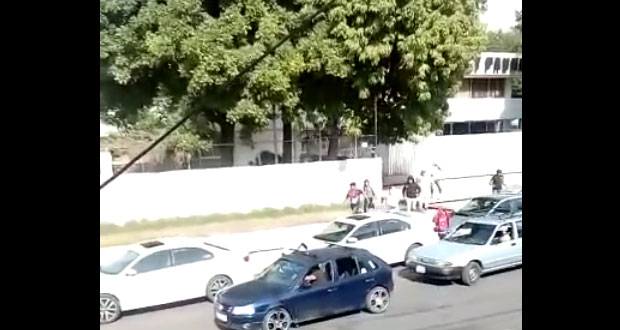 Denuncian desmanes en casilla de centro escolar Morelos en Puebla