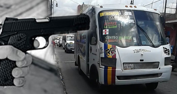 Denuncian asaltos en ruta Azteca y línea Vía en Puebla y Amozoc