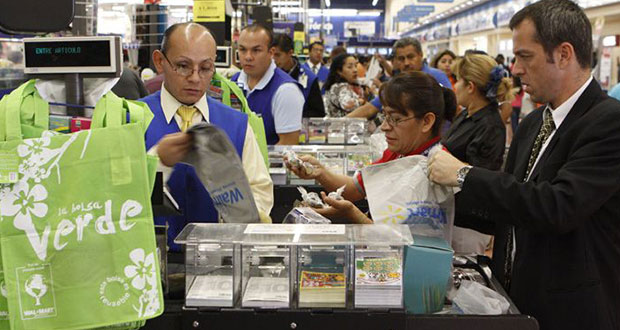 En el país, sector de servicios con incremento del 1.2% en ingresos