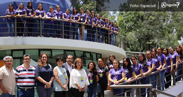Con campamento impulsan inserción de mujeres en la ciencia