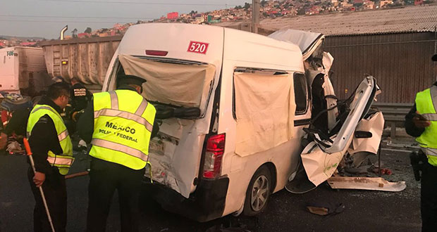 Choque en la México-Pachuca deja 12 muertos y al menos 5 heridos