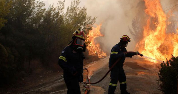 Incendios en Grecia dejan más de 60 muertos y 170 heridos