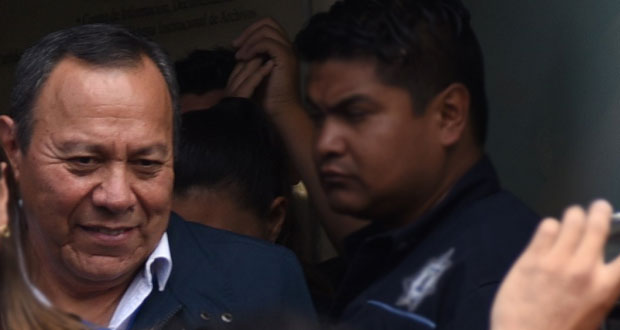 Zambrano llama a autocrítica “profunda” en el PRD tras resultados