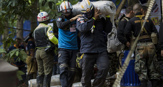 Fallece buzo que participaba en rescate de niños tailandeses