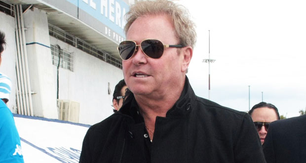 Juez ordena capturar a exdueño de Club Puebla por defraudar al SAT