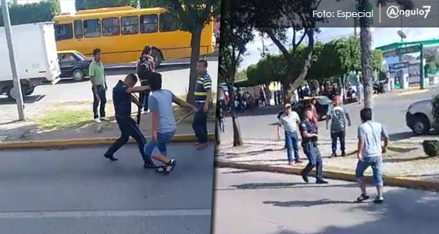 Acusan agresión a policías por intervenir en riña entre UPVA y taxistas