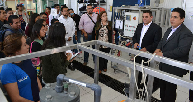 Donan a FIQ de BUAP planta piloto de tratamiento de aguas residuales