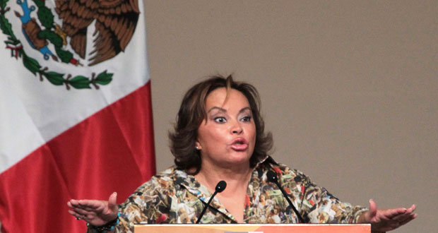 Por temor a reaprehensión, Elba Esther interpone juicio de amparo