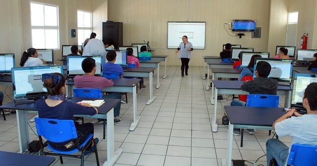Cobertura universitaria en Puebla supera media nacional: Gali