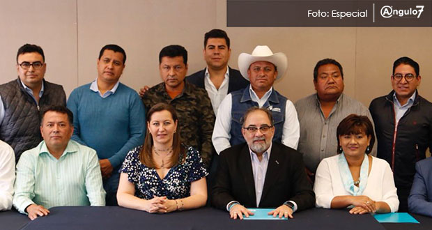 Martha Erika se reúne con dirigente nacional de NA y ediles electos