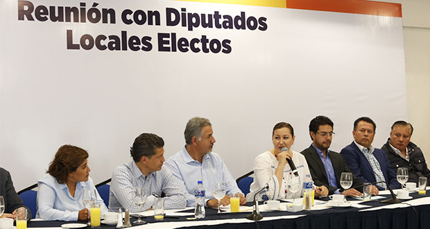 Se debe privilegiar diálogo sobre confrontación: Martha Erika