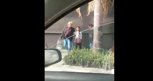 Presuntos inspectores quitan gelatinas a niña ambulante en la Juárez