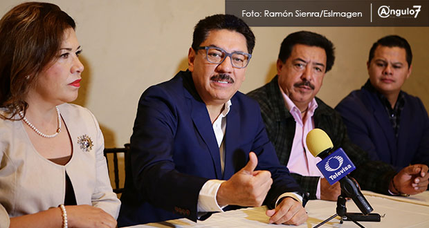 Exgobernador de Oaxaca pide a priistas de Puebla elegir dirigencia