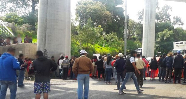 Habitantes de Tlalpan, en CDMX, bloquean 2 horas la México-Cuernavaca