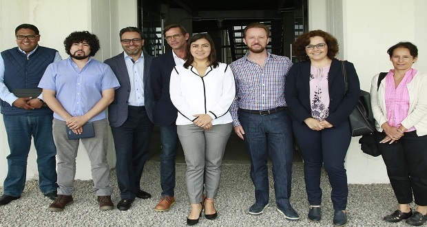 Banck y Rivera abordan acciones de gobierno para combatir pobreza