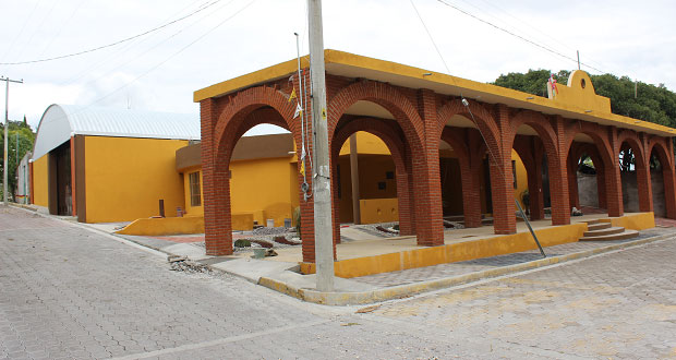 Construyen juzgado de paz y auditorio en Rancho Chico de Ixcaquixtla
