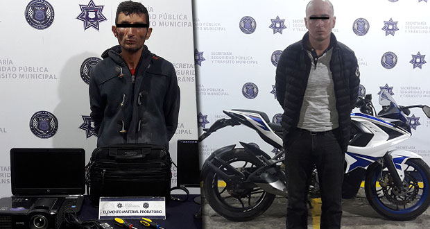 Detienen a 2 hombres por robo a colegio y de moto en Puebla capital