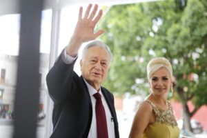 Manuel Bartlett Díaz, próximo director de CFE