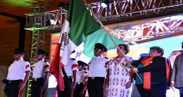 Conmemora Antorcha 208 aniversario de la Independencia