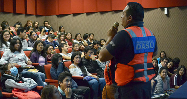 BUAP realiza onceava Semana de Seguridad para alumnos de FCQ
