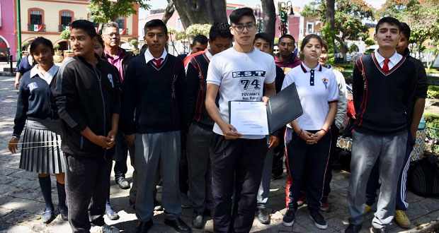 Ayuntamiento de Atlixco niega apoyo a estudiantes, acusan