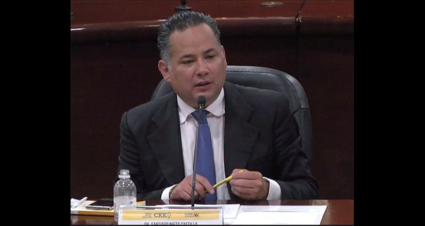 Defensa del exgobernador Cabeza de Vaca denuncia a Santiago Nieto.