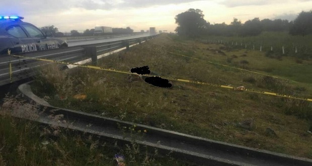 Hallan cadáver encobijado y desollado en la Puebla-Orizaba